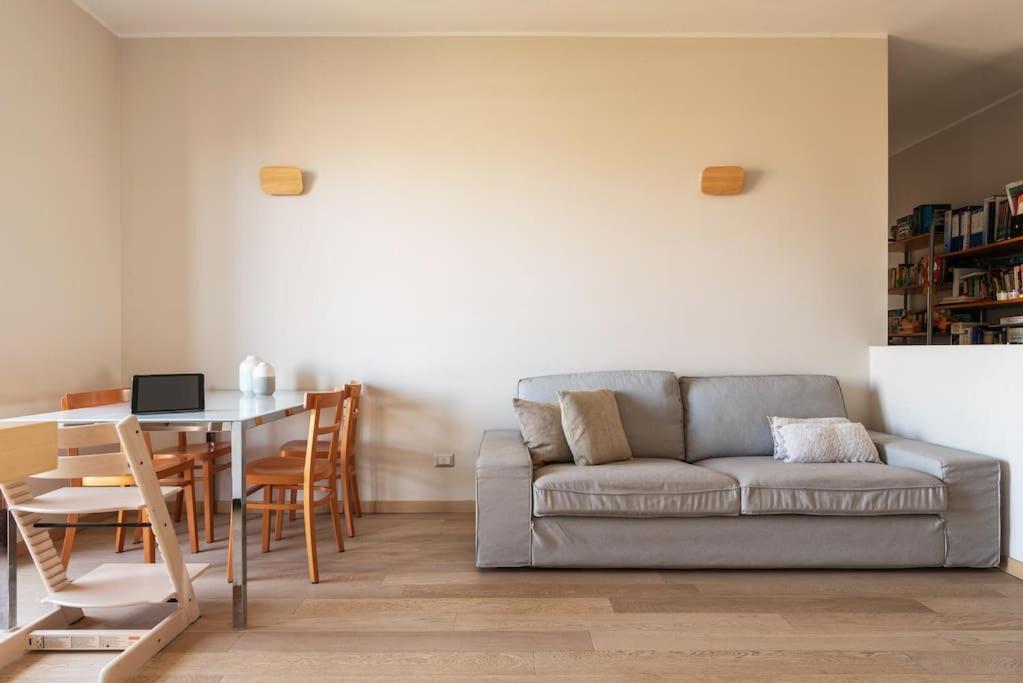 Ferienwohnung Schiavoni Flexyrent Wifi Mailand Exterior foto