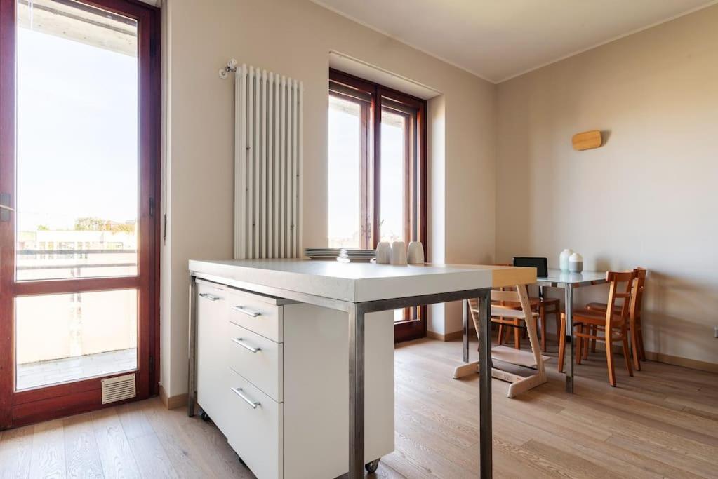 Ferienwohnung Schiavoni Flexyrent Wifi Mailand Exterior foto